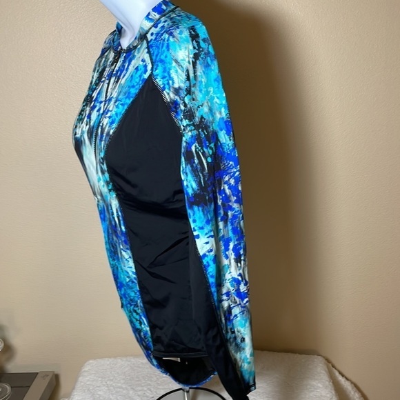 SWIM Suit Size 2XL - Picture 4 of 9